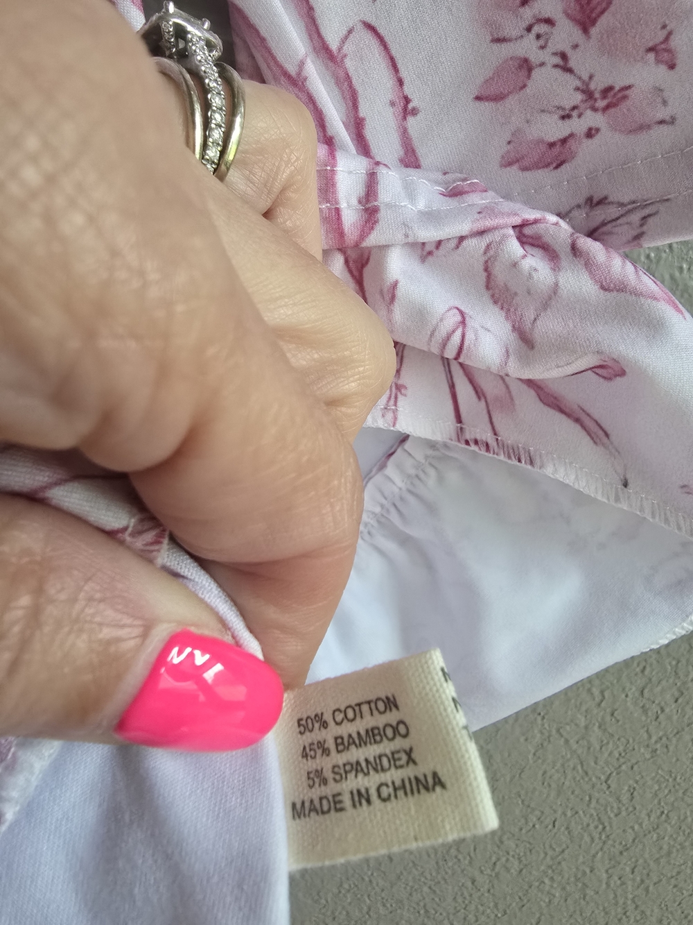 ππ NWT Clover Cottage Cherry Toile Dress | Size 7/8 ππ - Picture 3 of 4